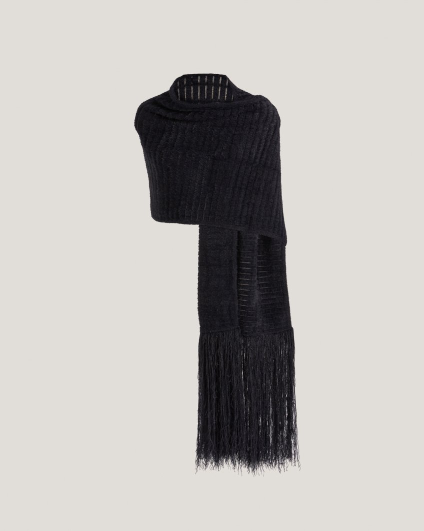 Iconic knit scarf