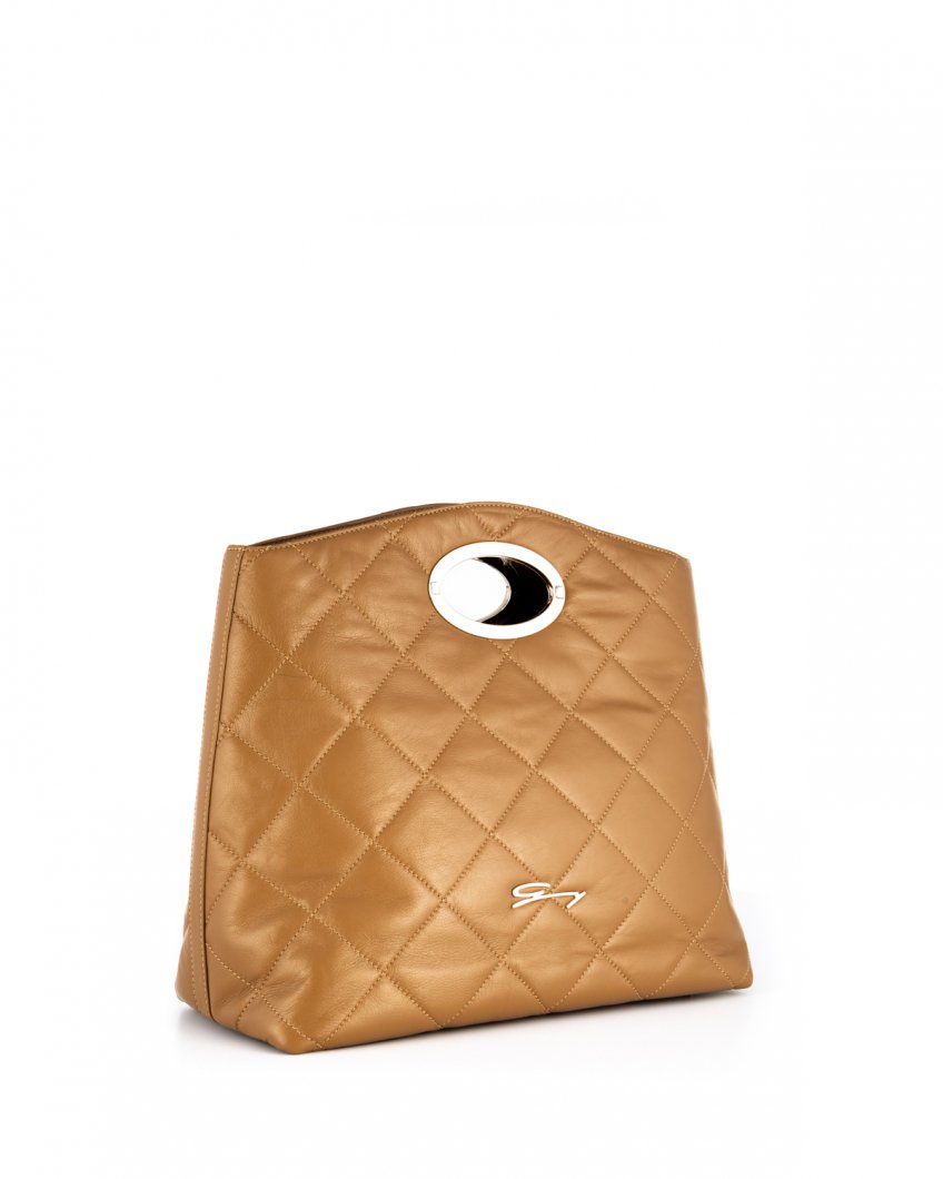 Sara quilted leather bag