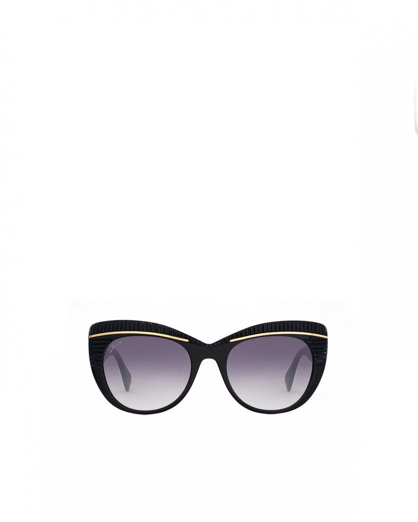 Black cat-eye sunglasses 