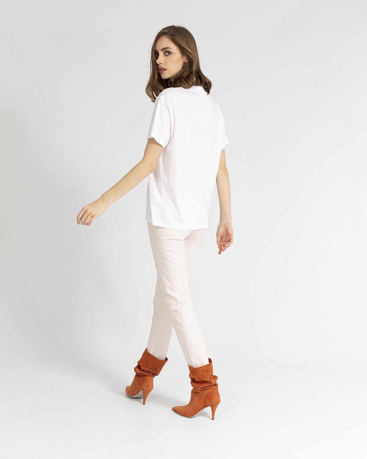 White jersey T-shirt with three-dimensional embroidery | Sale, -30% | Genny