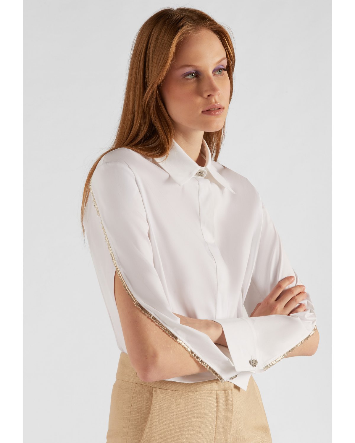 White shirt with petal sleeves | Spring Summer 2023 Collection, 73_74, Cruise 2023 Collection, Warm weather wear, Ready to Wear, Spring days, Summer Sale, Mid season sale -40% | Genny