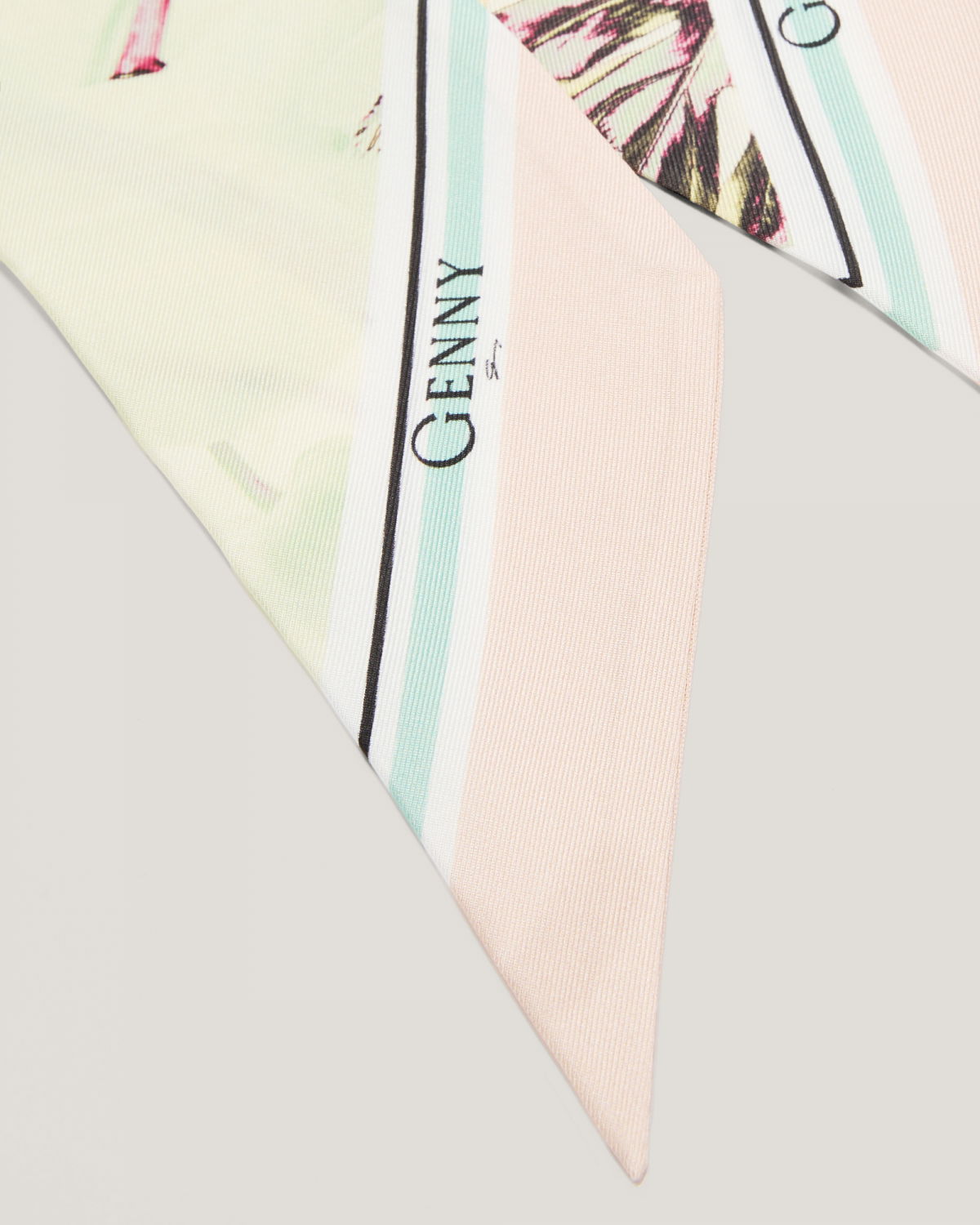 Silk scarf with Jungle Flower print | Spring Summer 2025 | Genny