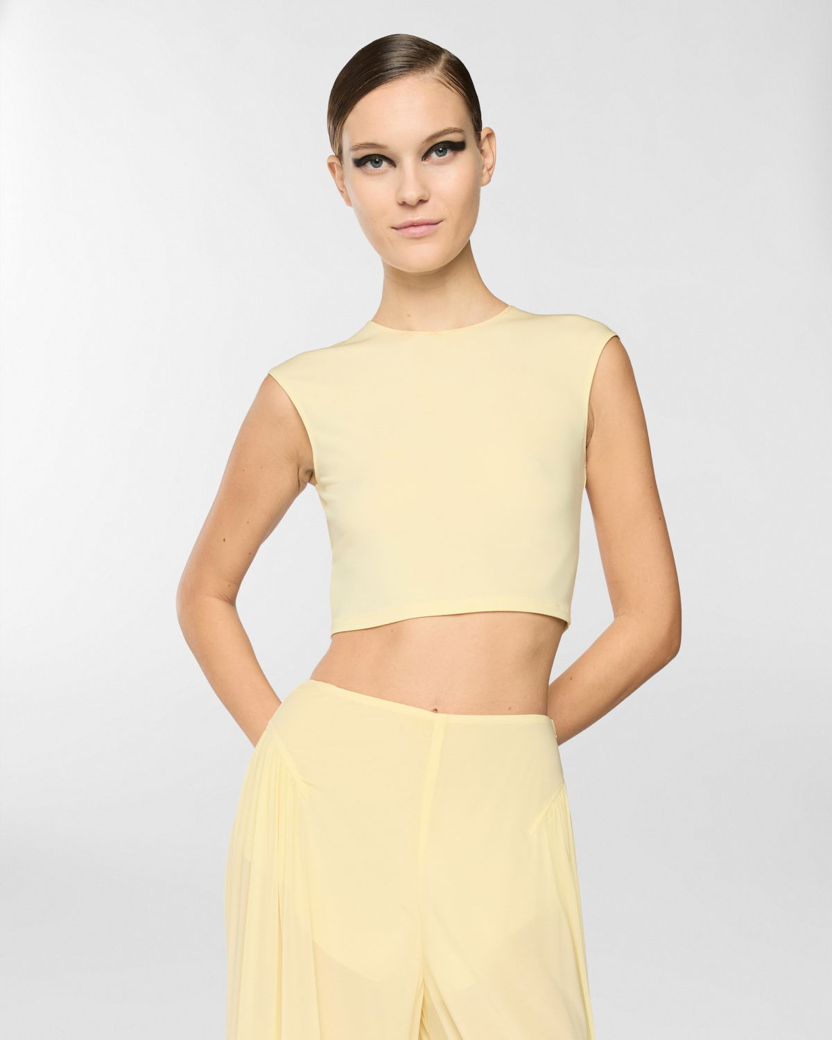 Sleeveless crop top | Spring Summer 2025 | Genny