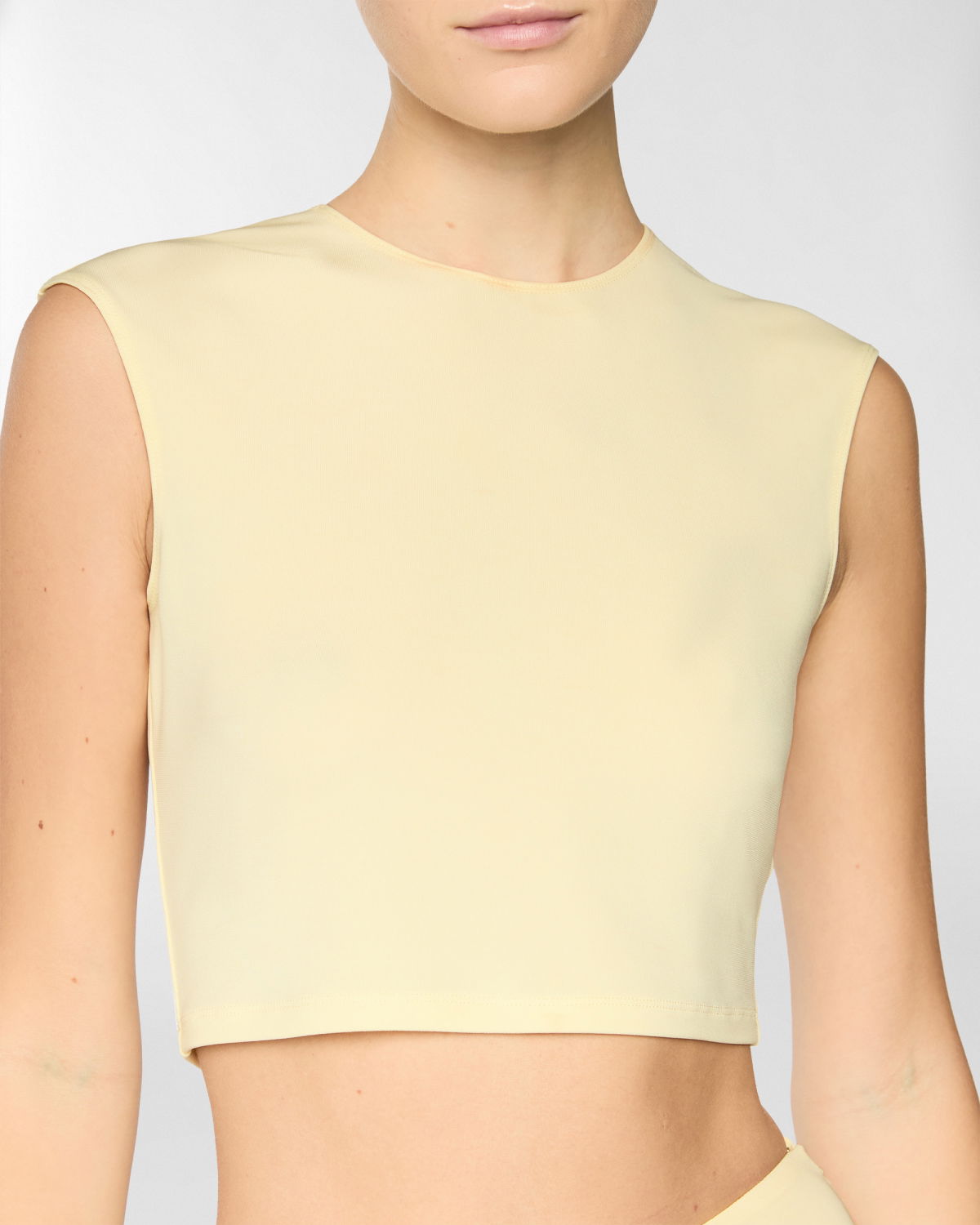 Sleeveless crop top | Spring Summer 2025 | Genny