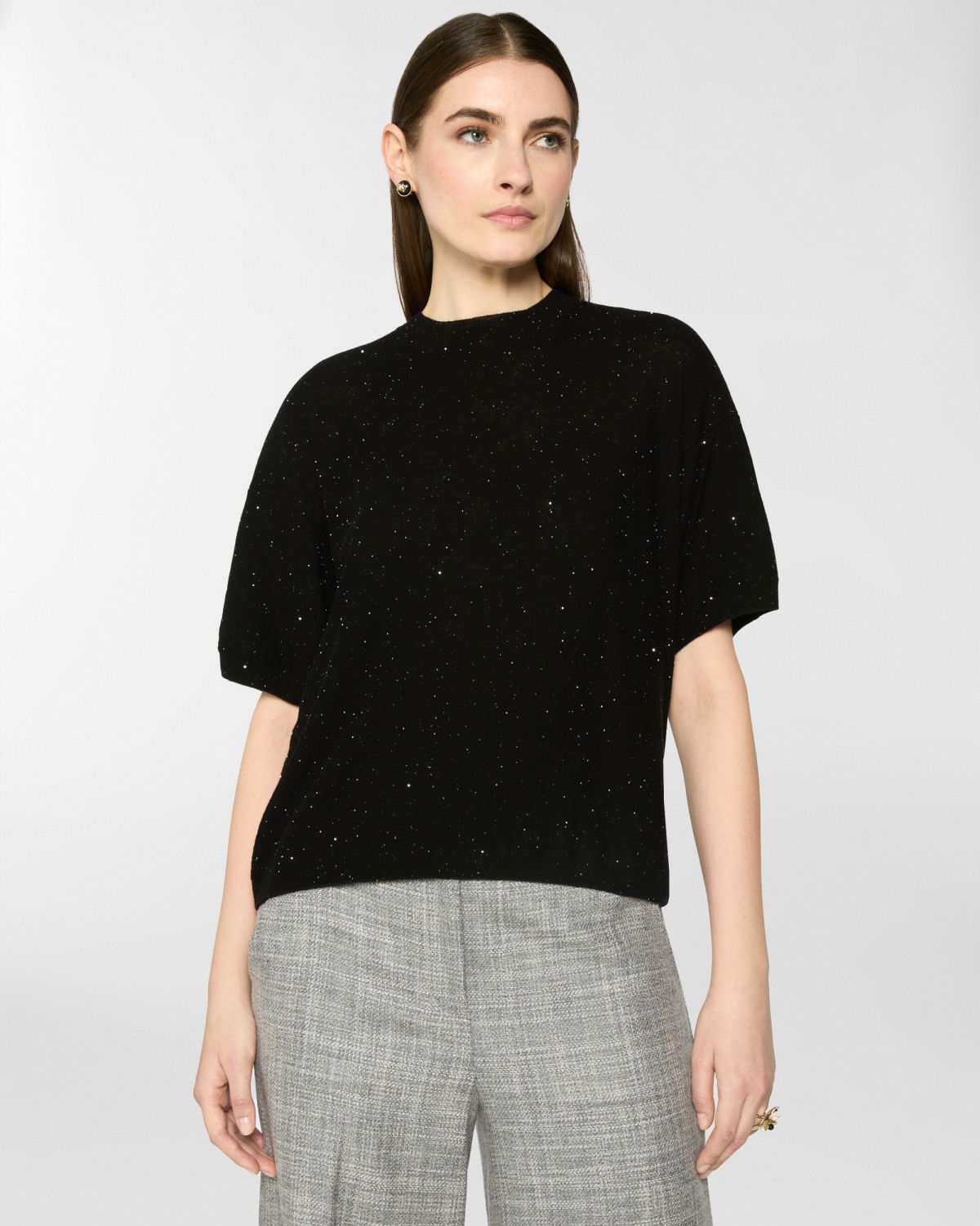 T-shirt with micro sequins | Pre Fall Collection 2025-26 | Genny