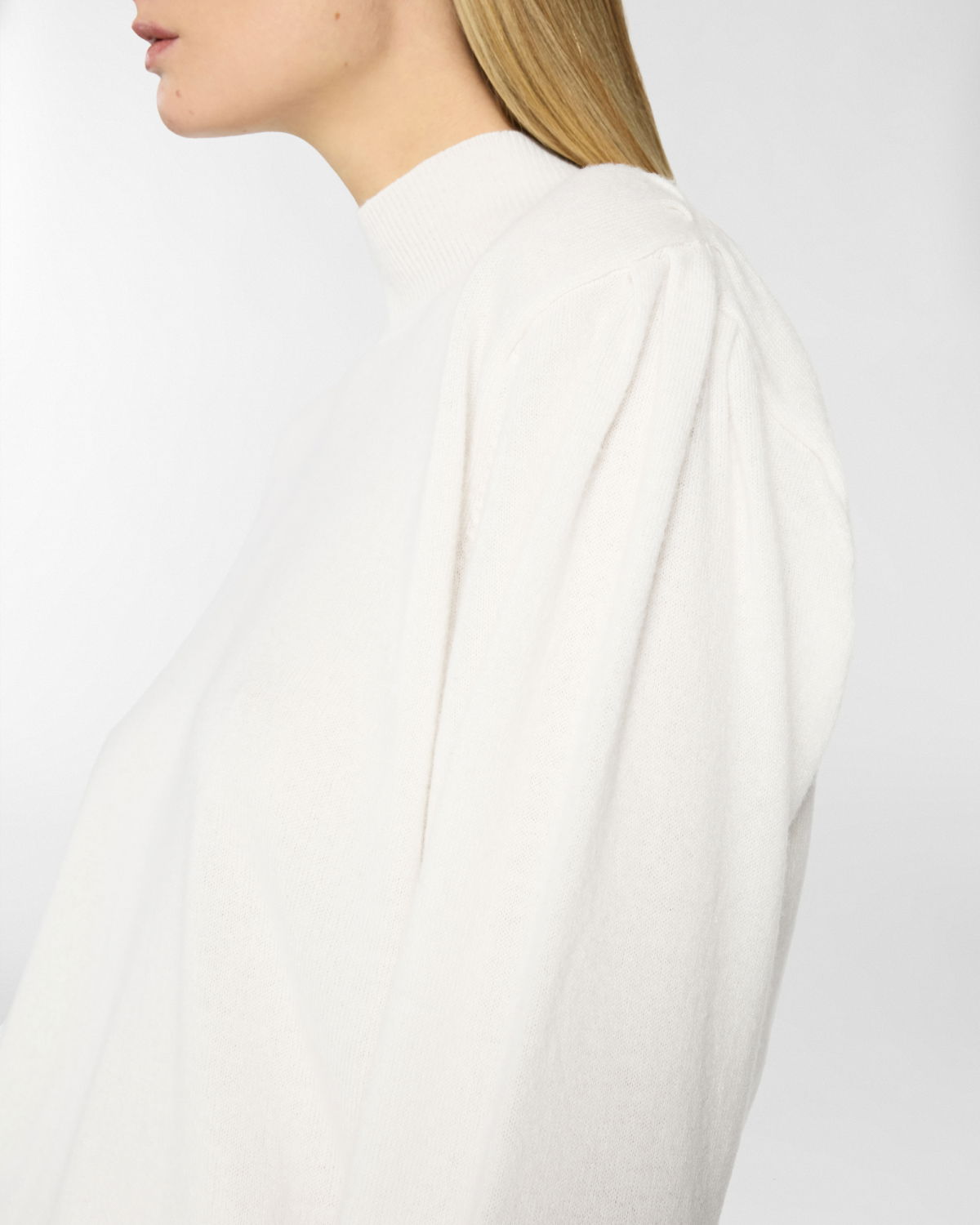 Cashmere turtleneck | Pre Fall Collection 2025-26 | Genny