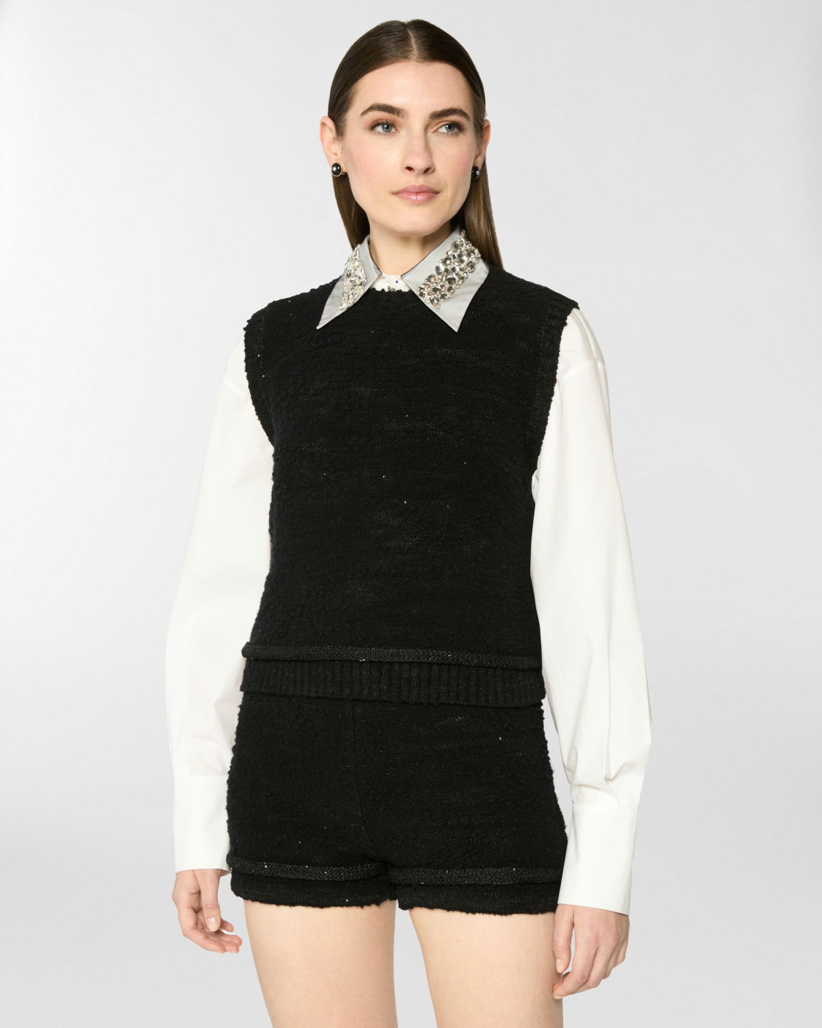 Sleeveless wool top with sequins | Pre Fall Collection 2025-26 | Genny