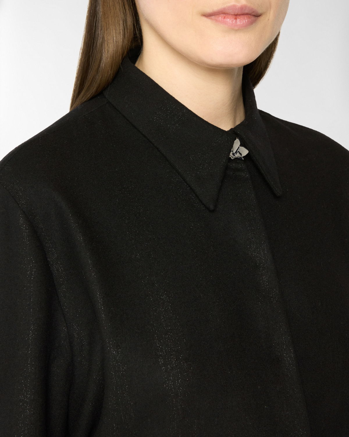 Fluid shirt with tailored accents | Pre Fall Collection 2025-26 | Genny