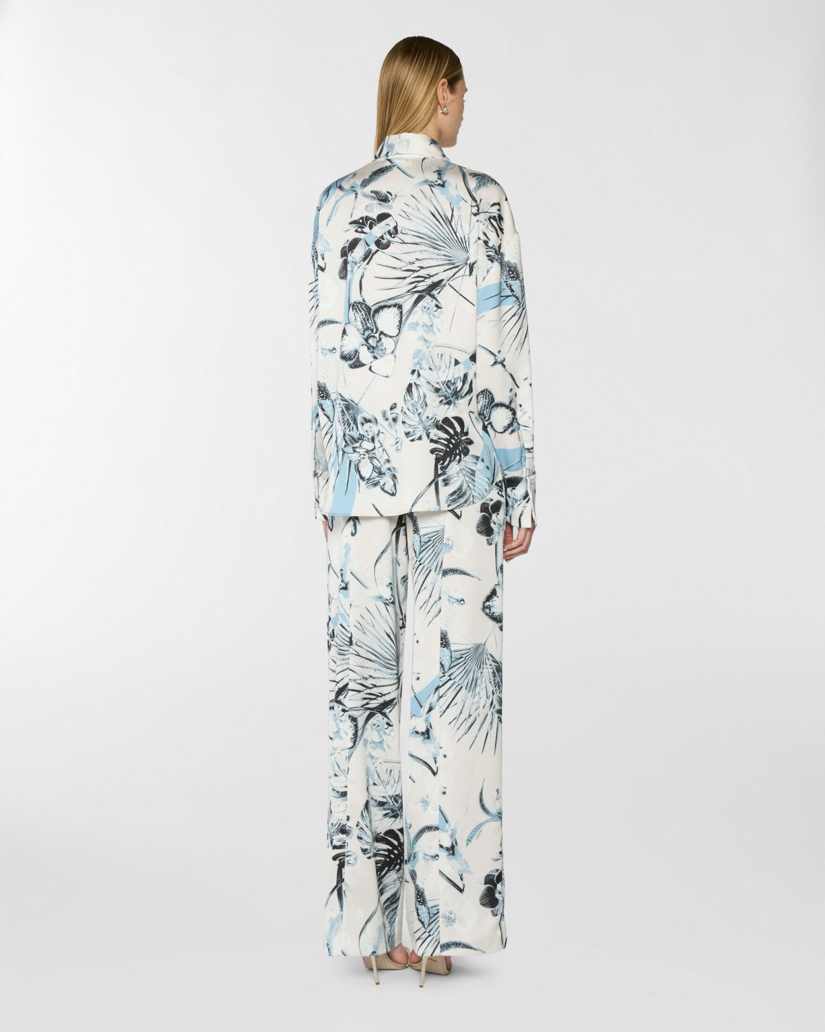 Oversized Anversa Jungle print shirt | Pre Fall Collection 2025-26 | Genny