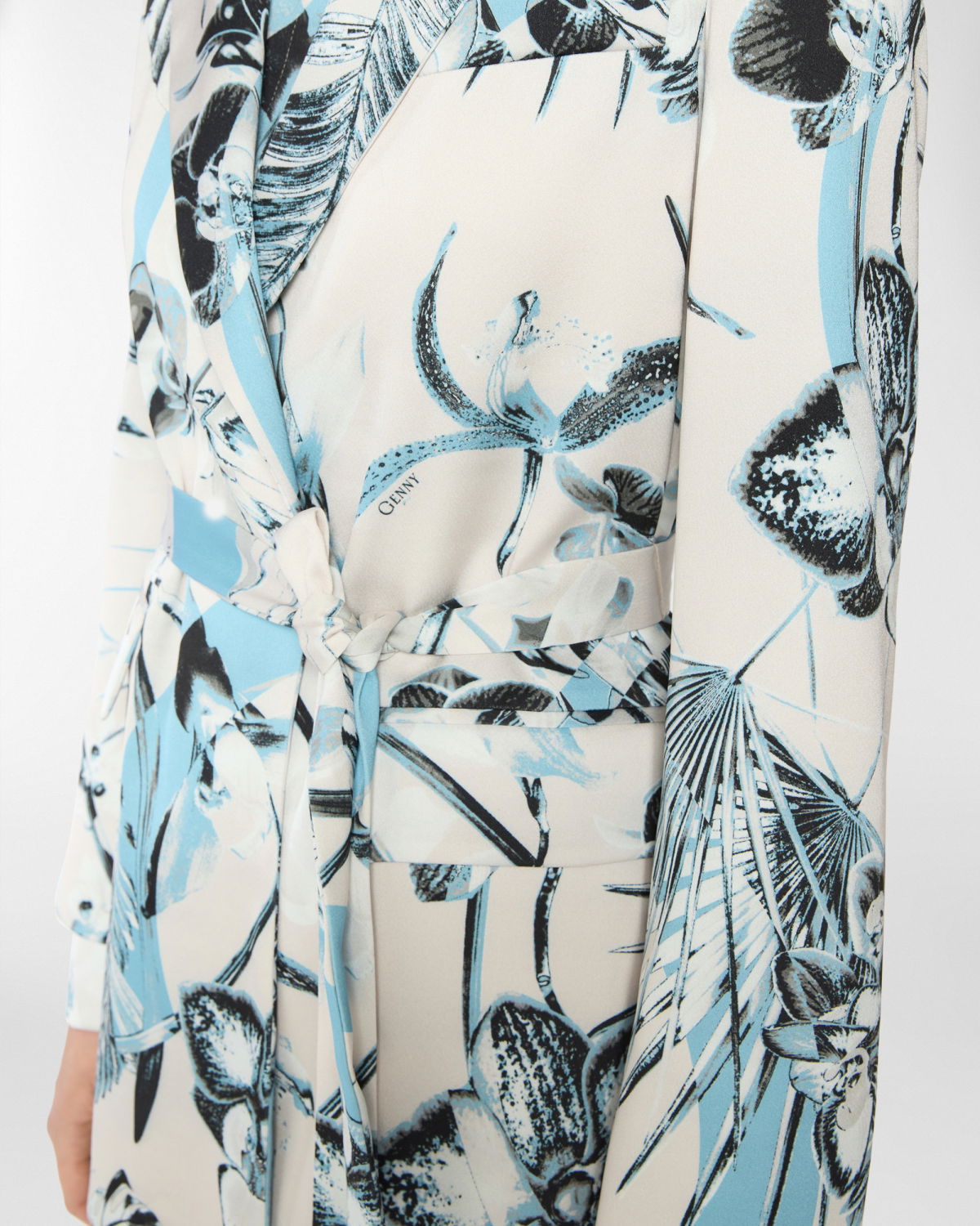 Anversa Jungle deconstructed blazer | Pre Fall Collection 2025-26 | Genny