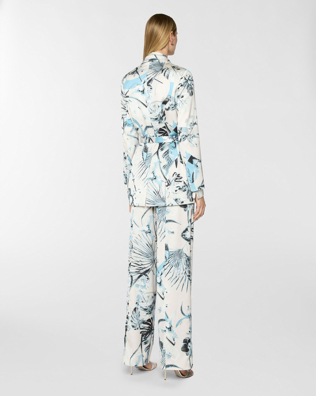 Anversa Jungle deconstructed blazer | Pre Fall Collection 2025-26 | Genny