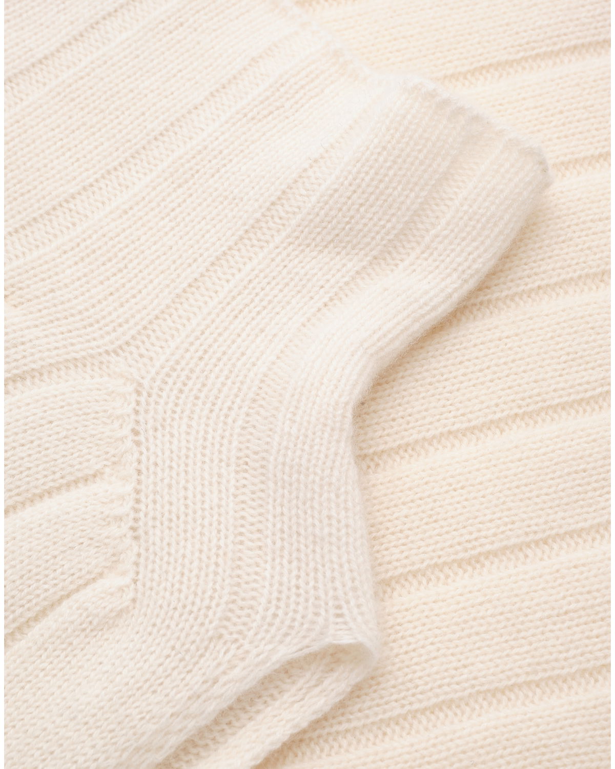 White cashmere turtleneck | hide_category | Genny
