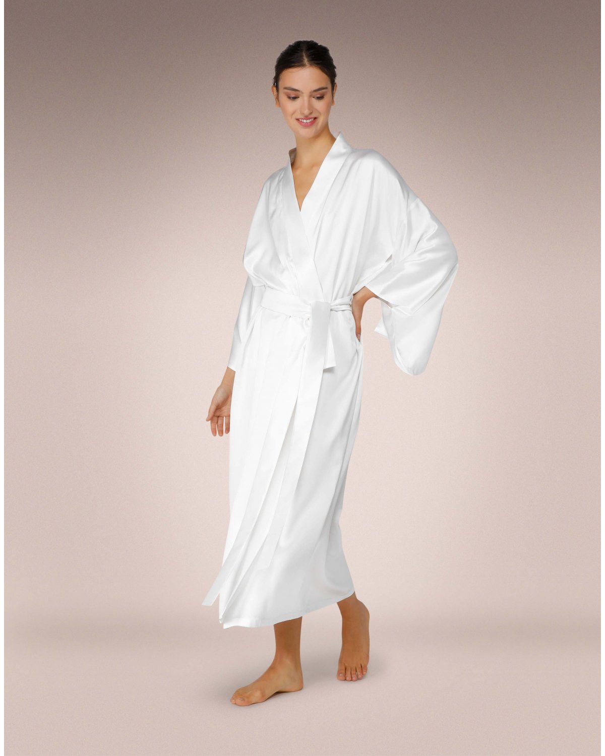 Long silk white kimono | Homewear & Lingerie, Gifts | Genny