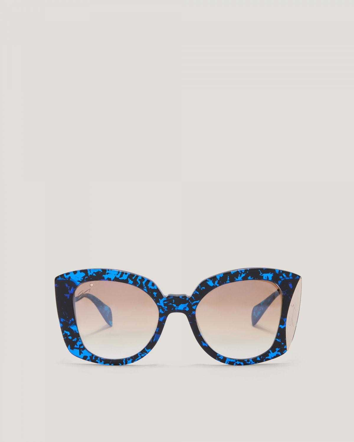 Blue Marbled Effect Sunglasses | Sunglasses, Gifts, Ricercabili | Genny