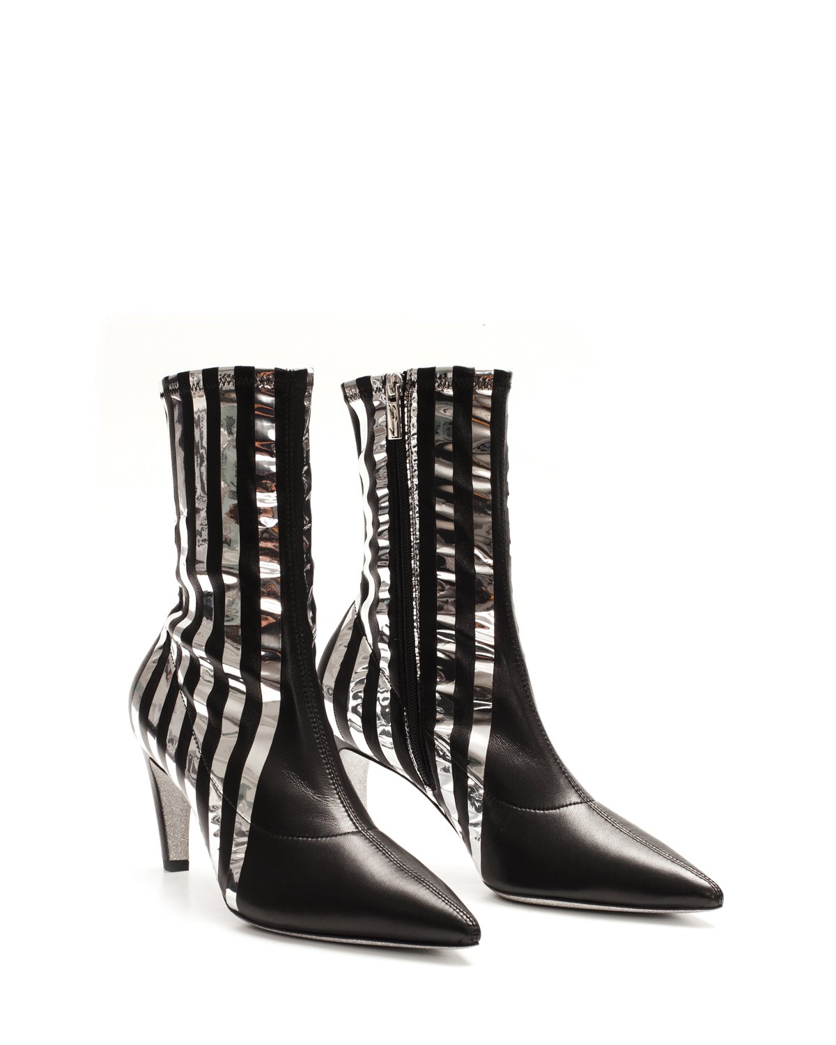 Black nappa ankle boots with laminated inserts | Sale, -30% | Genny