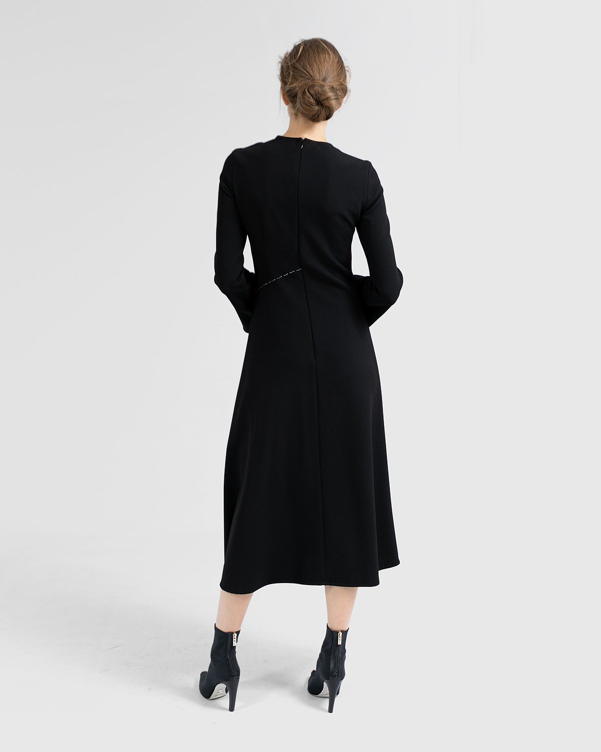Cold shoulder dress | Sale, -40%, Private sale | Genny