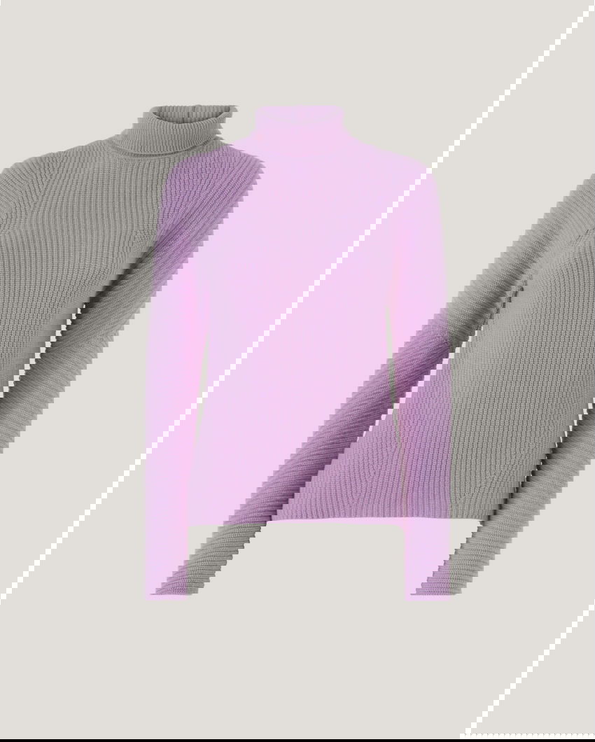 Dolcevita rosa in maglia