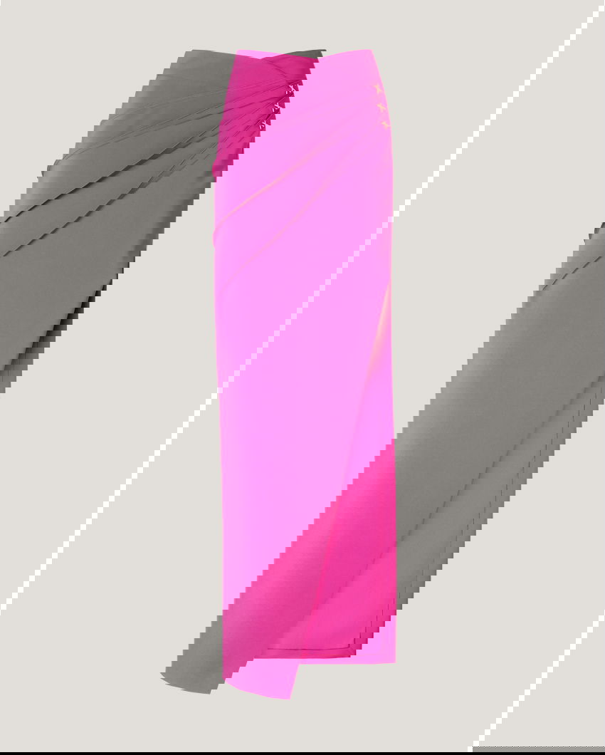 Long skirt with slit